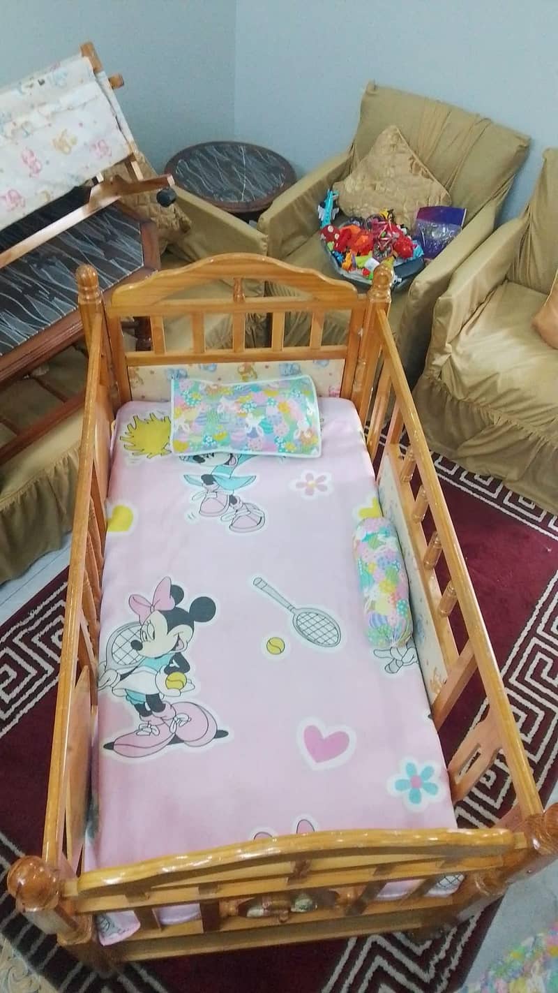 Baby cot 4