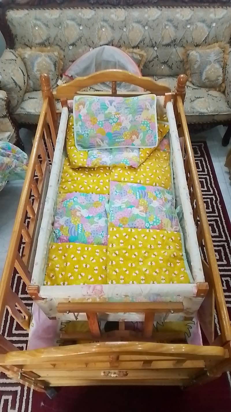 Baby cot 5