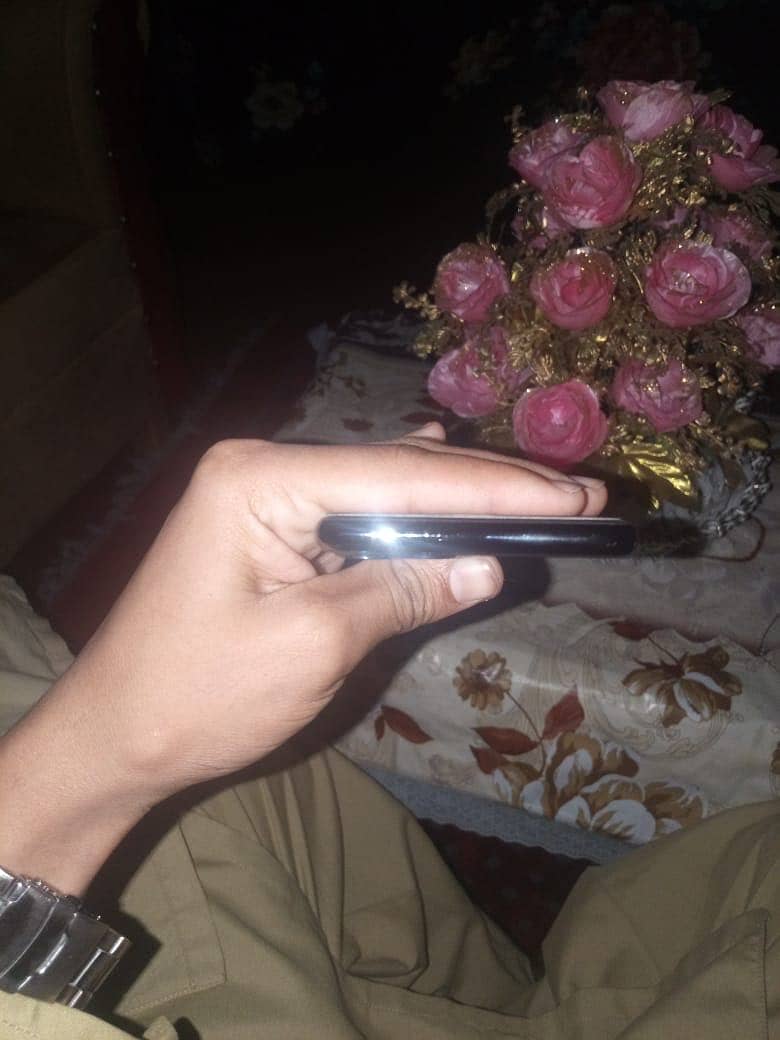 Apple iPhone 11 Pro 5