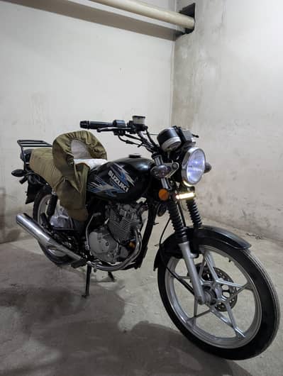 Suzuki GS150 SE