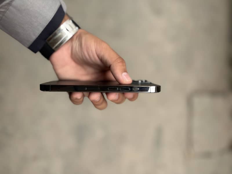 Apple iPhone 13 Pro 7