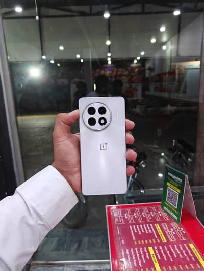One Plus 13R 12/256 Non pta 10/10