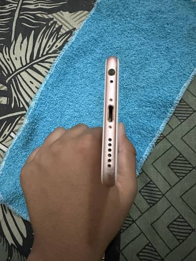 Apple iPhone 6S