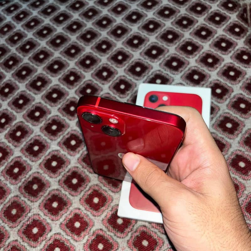 Apple iPhone 13 3