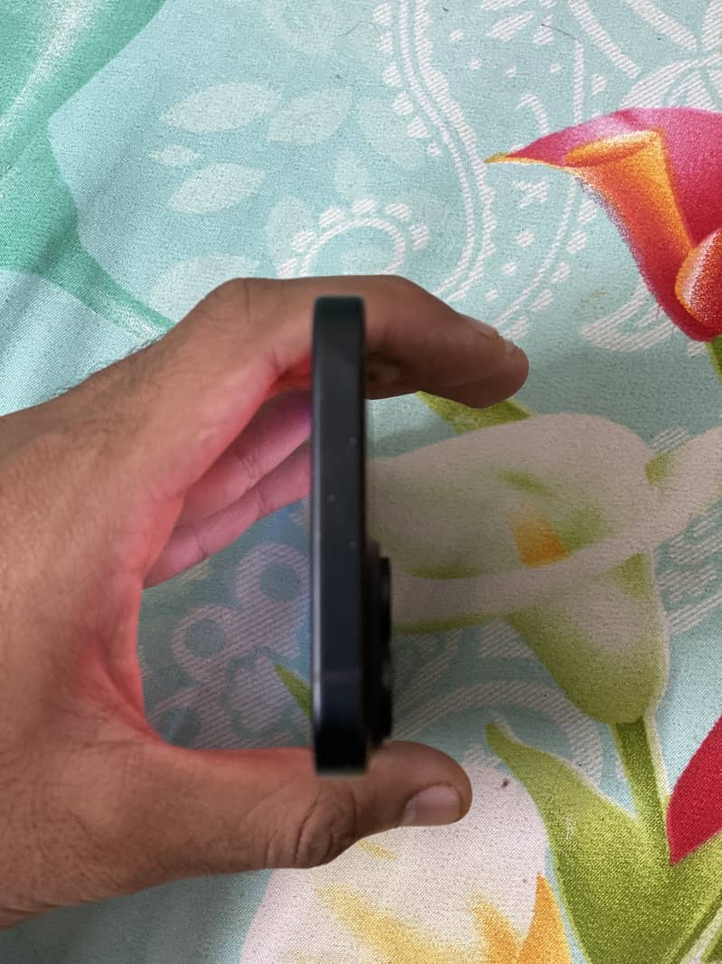 Apple iPhone 15 1