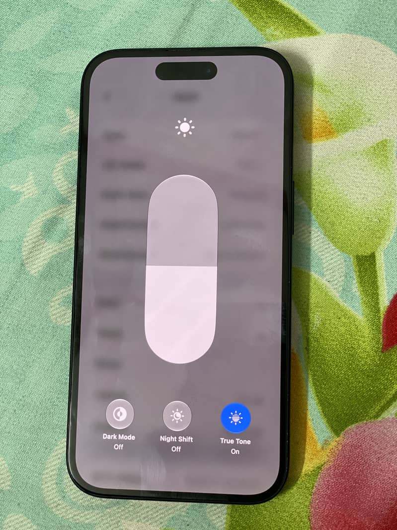 Apple iPhone 15 7