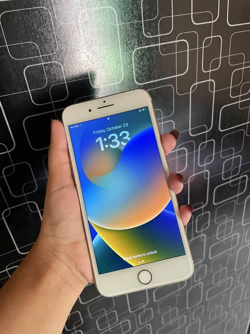 Apple iPhone 8 Plus 2