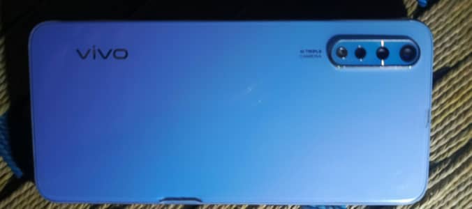 Vivo S1