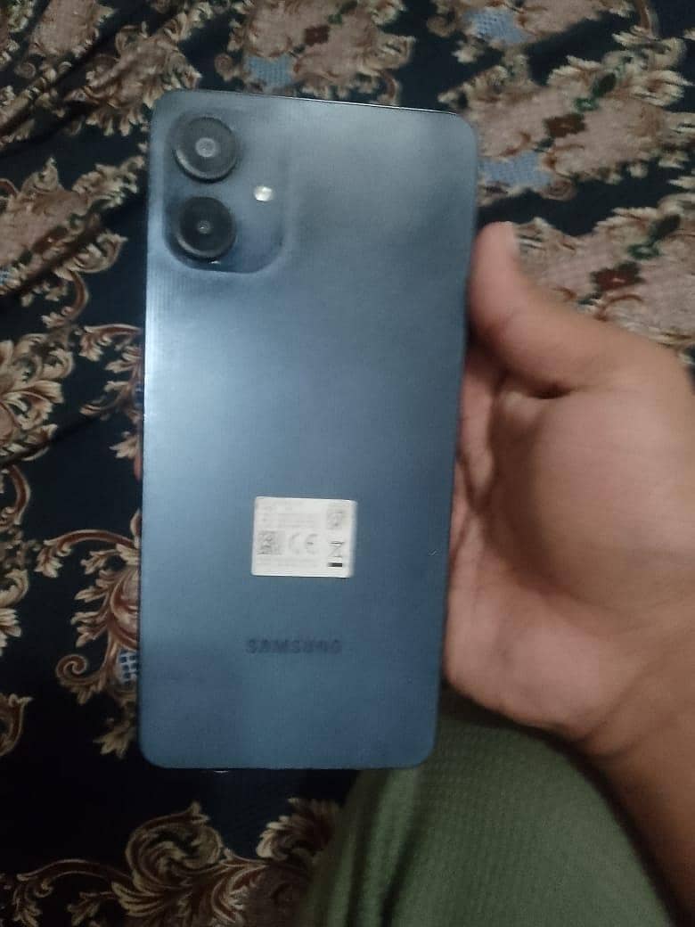 Samsung Mobile A06 0