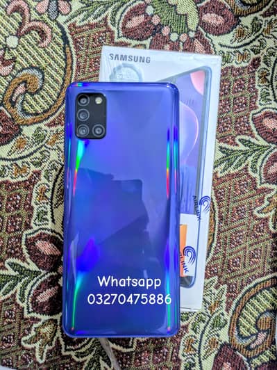 Samsung A31 AMOLED Display