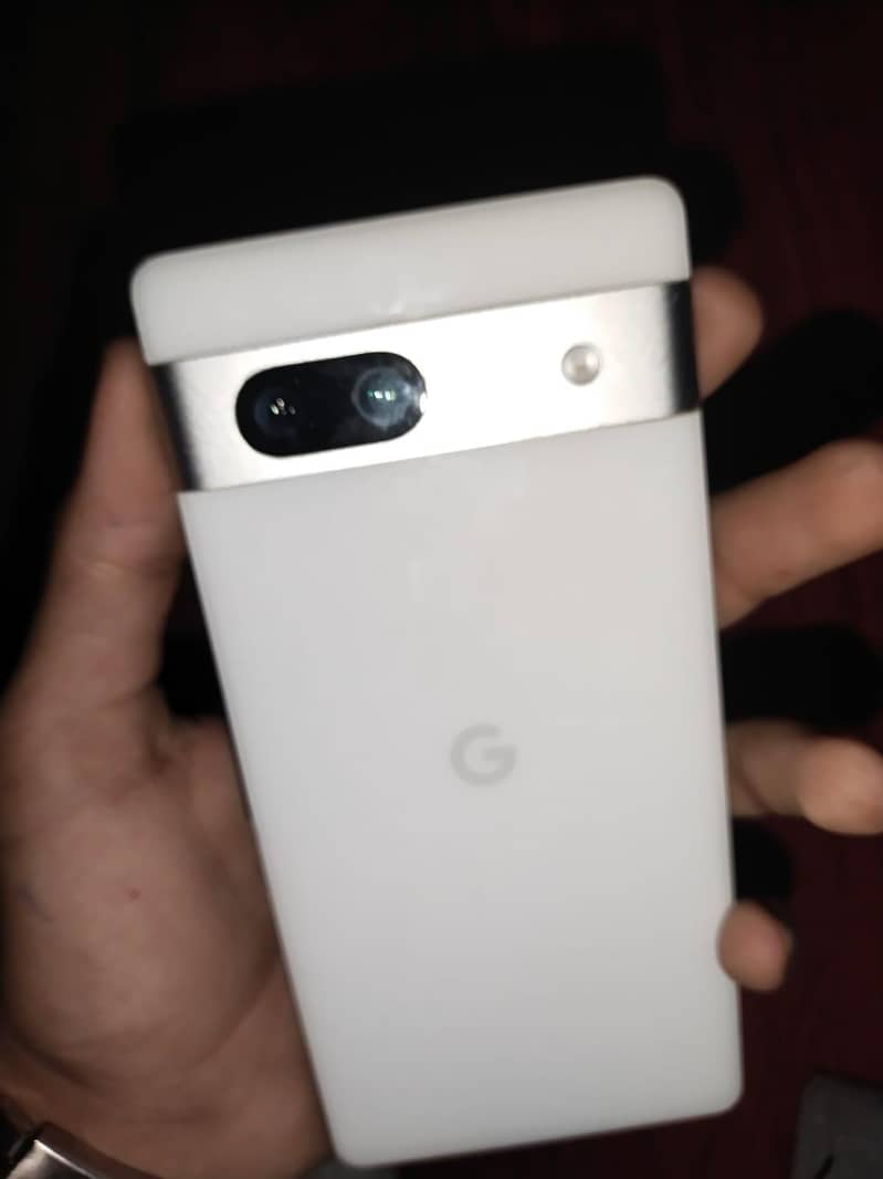 Google Pixel 7A 2