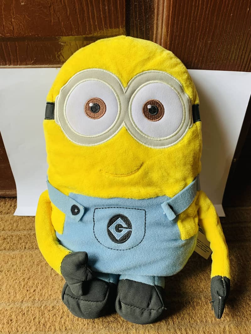 Stuffed Toys Minions and Angry Birds - Other Decor Items - 1120801677
