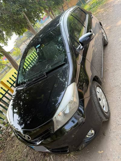 Toyota Vitz 2012