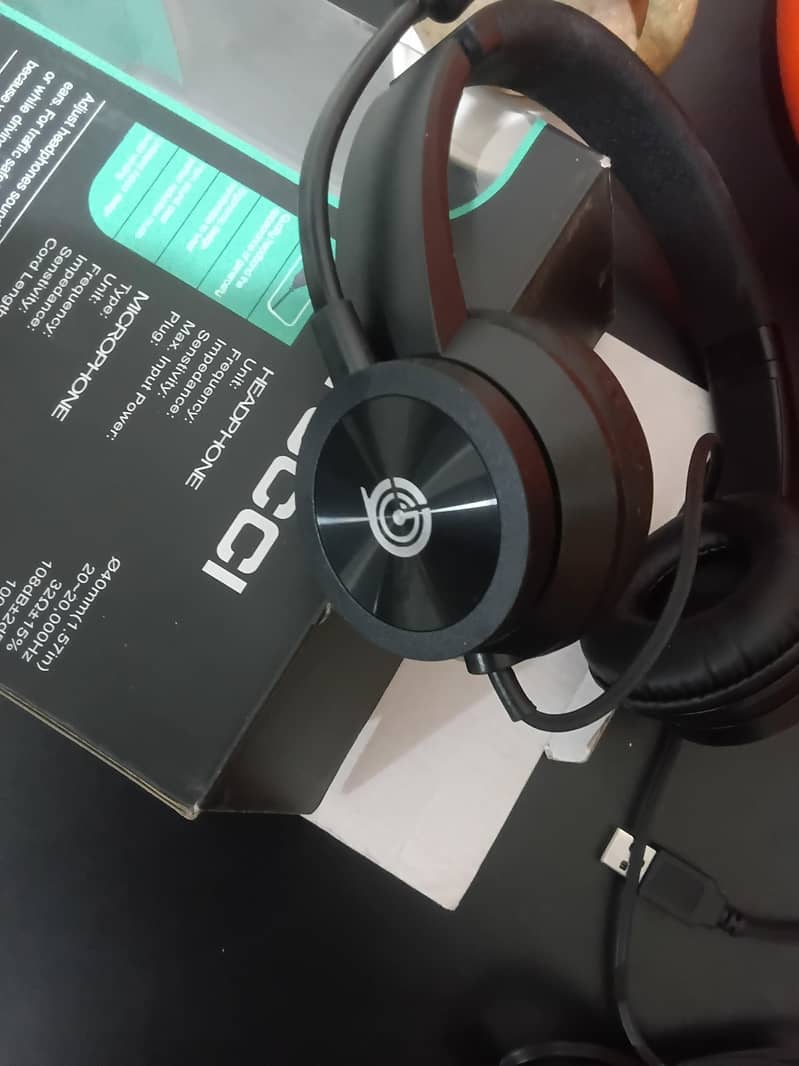 Headphone Q5 2