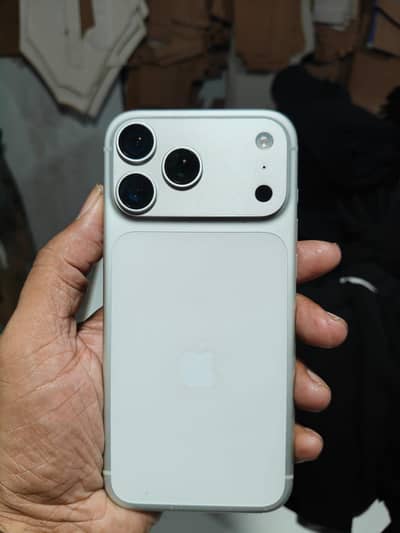 Apple iPhone 17 Pro Max