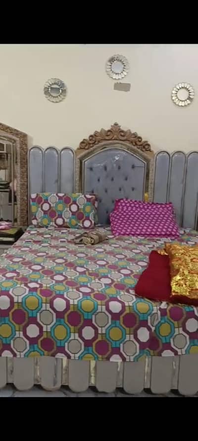 Furniture dico golden