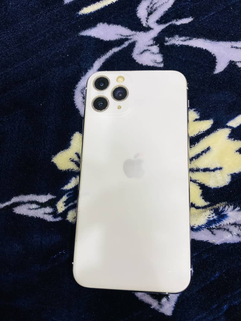 Apple iPhone 11 Pro 0