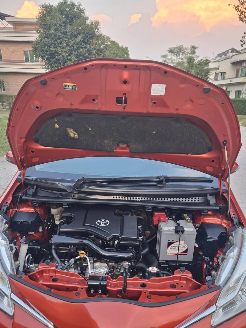 Toyota Vitz 8