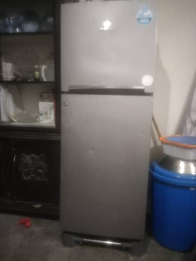 dawlance fridge