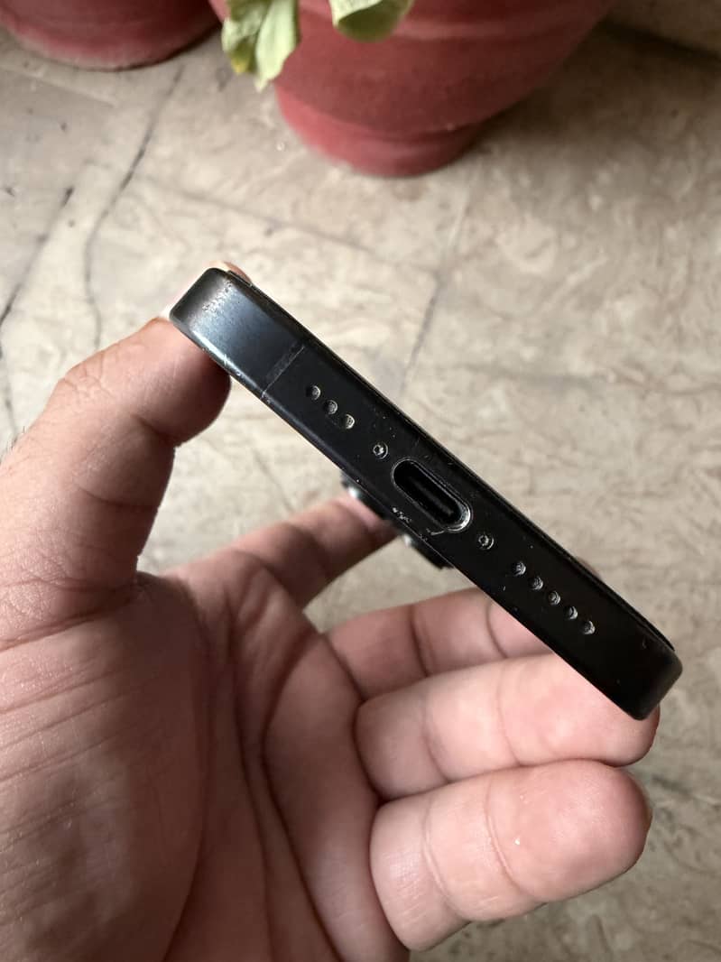 Apple iPhone 15 Pro 5