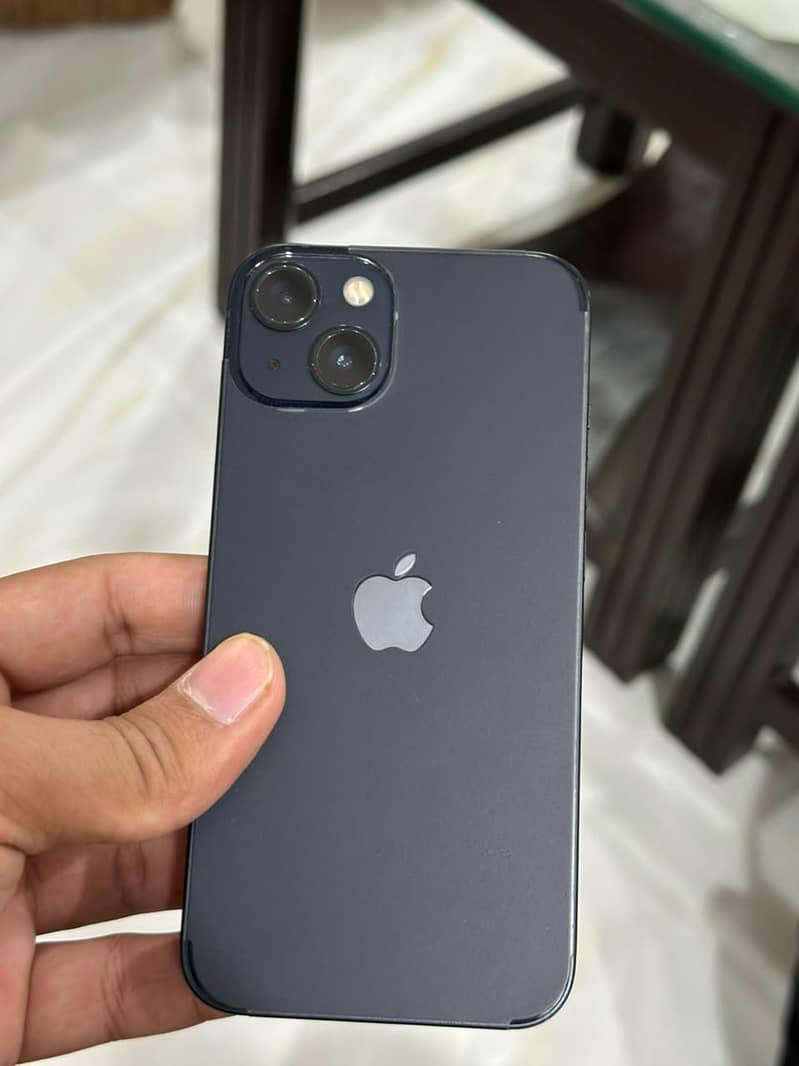Apple iPhone 13 3