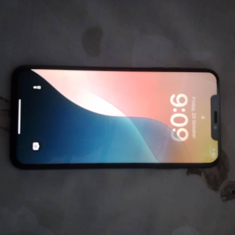 Apple iPhone XS Max 1