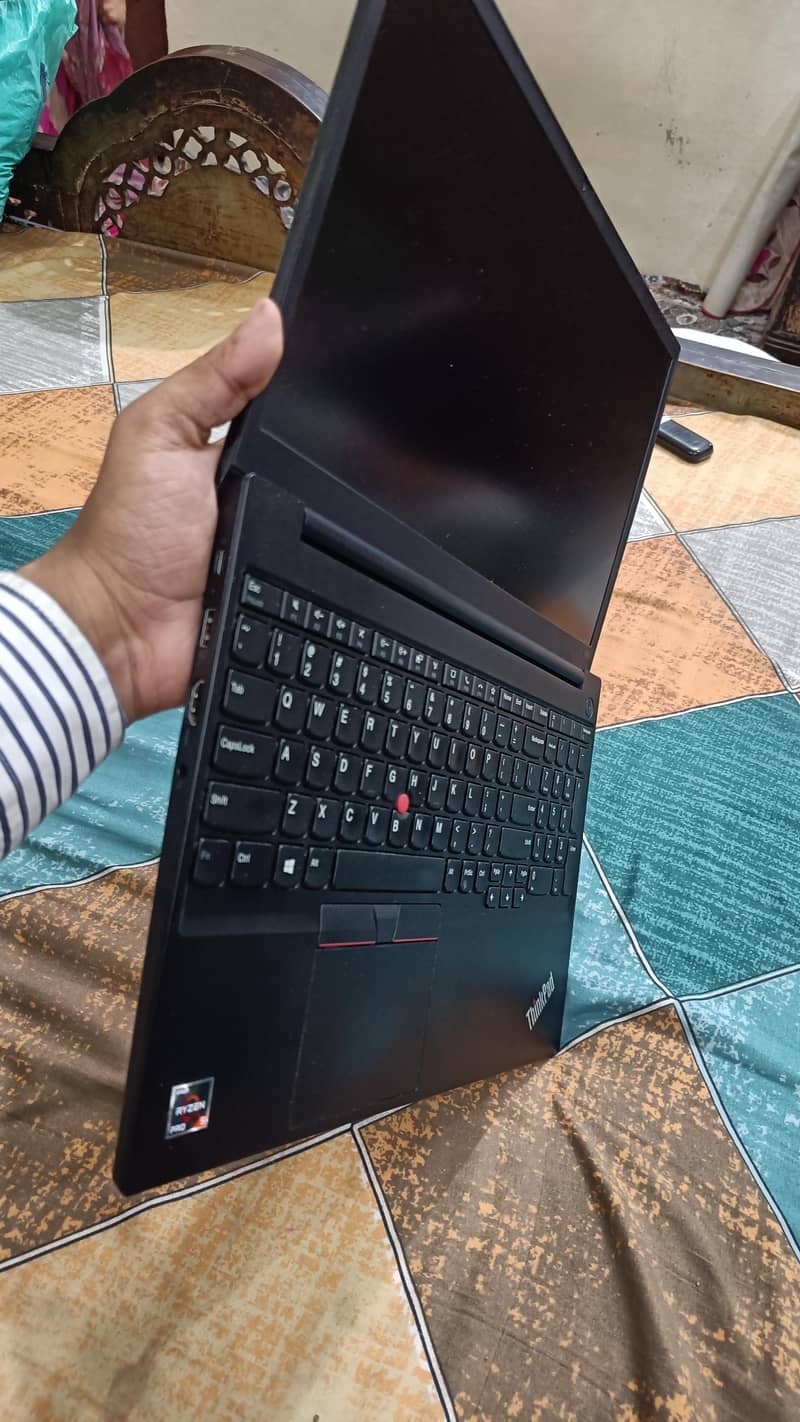 Lenovo Thinkpad E15 6