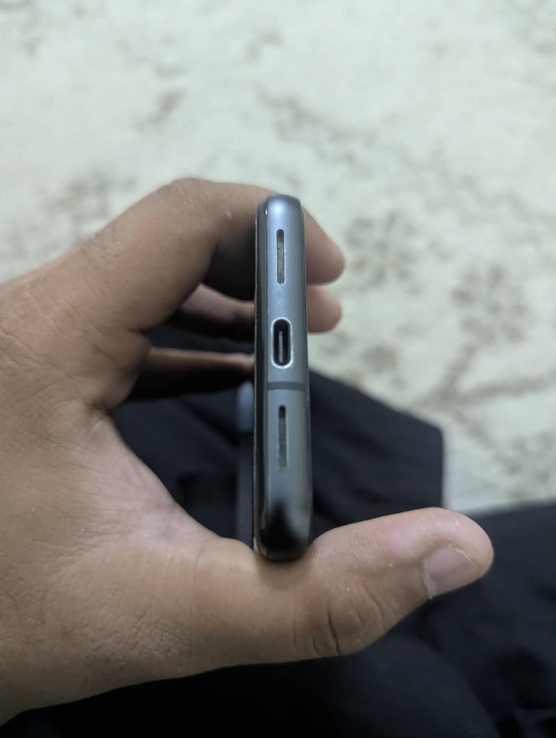 Google pixel 8 7