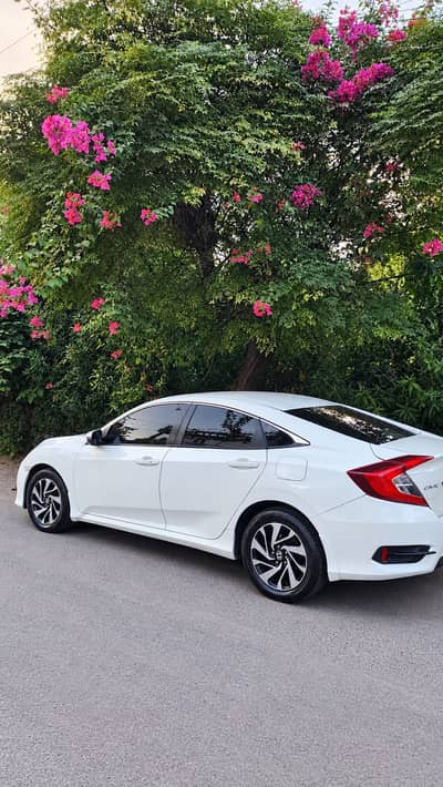 Honda Civic Oriel 2017