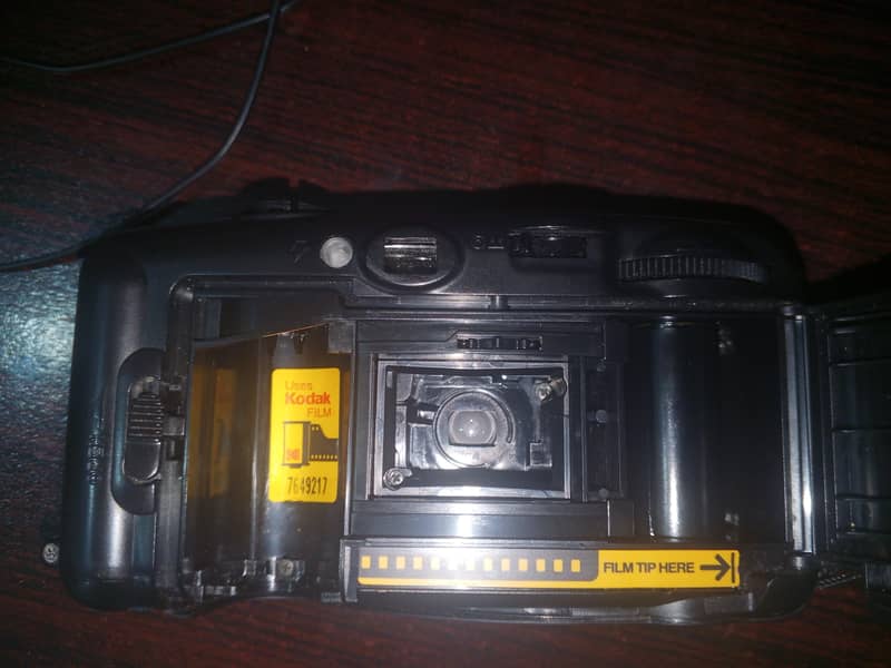 point and shoot camera 1