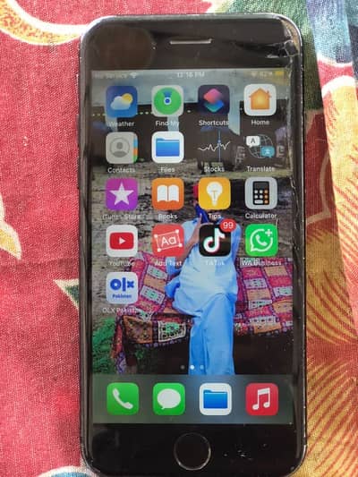 Apple iPhone 7