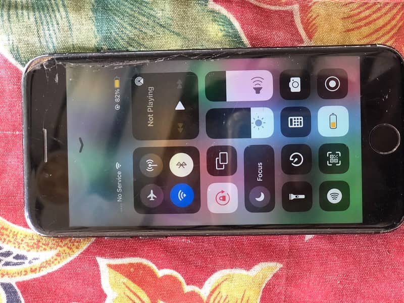 Apple iPhone 7 1