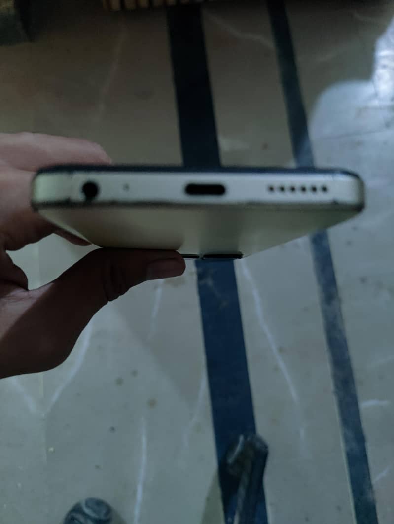 Tecno Spark 20C 2