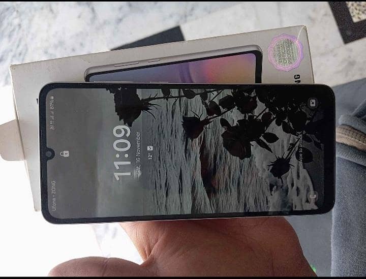 Samsung Mobile A05 1