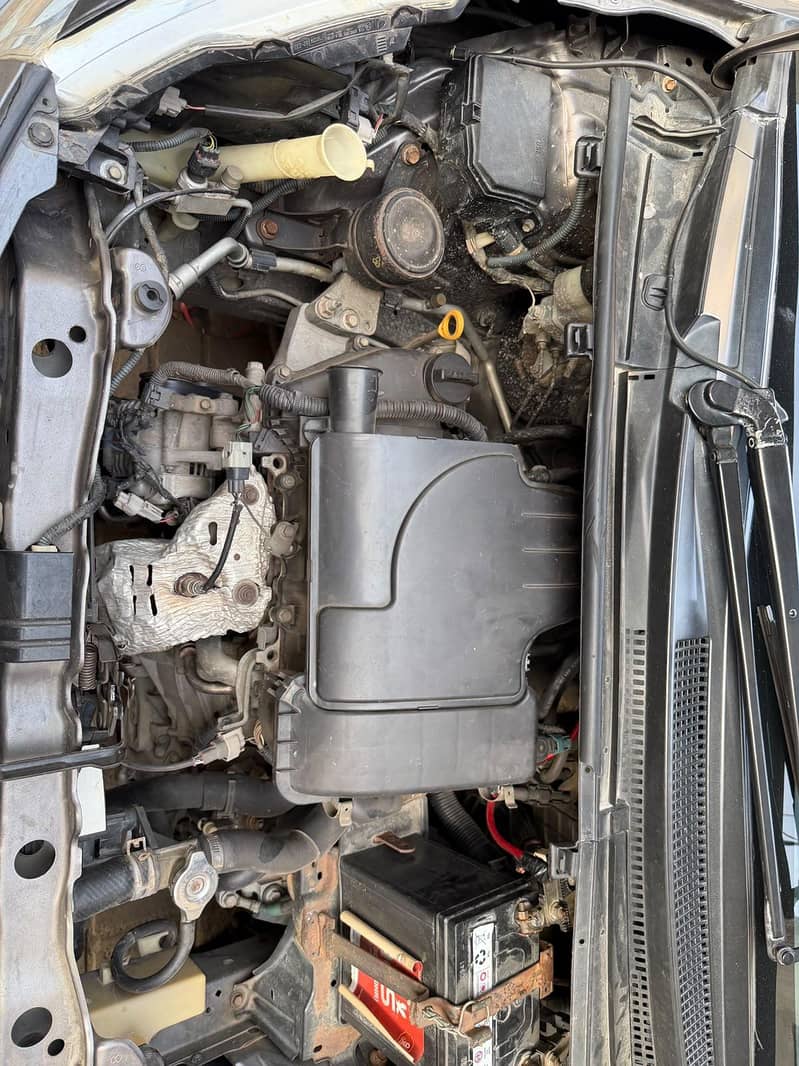 Toyota Vitz 2011 16