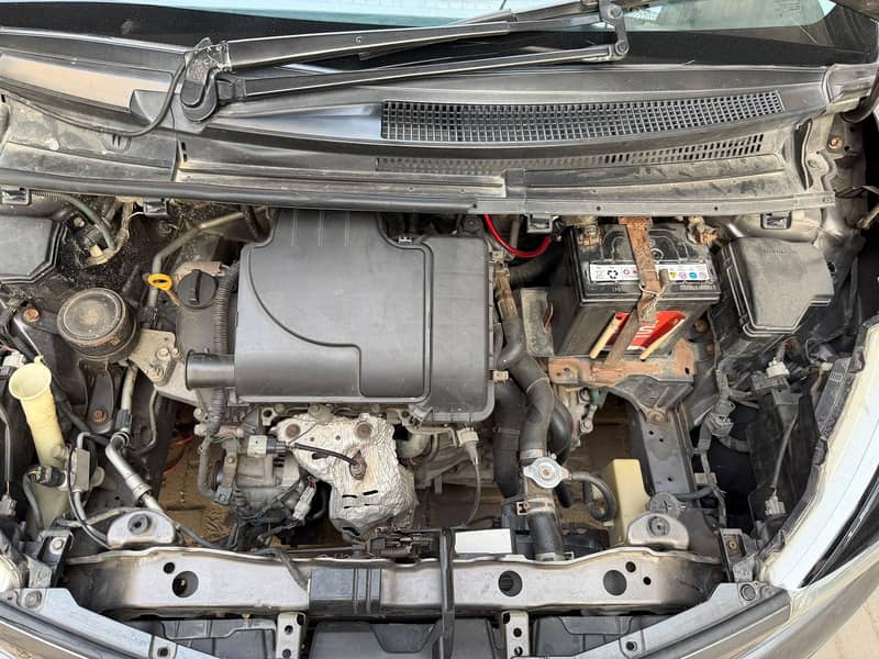 Toyota Vitz 2011 19
