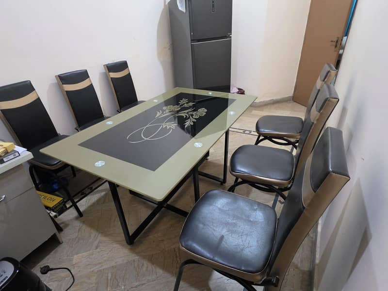 dining table with 6 chairs 1