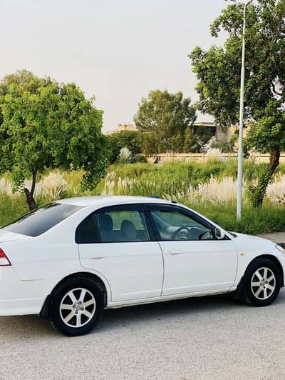 Honda Civic Prosmetic 2004