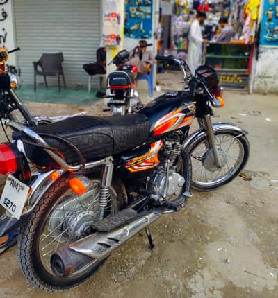 Honda 125 2022 model Geniun