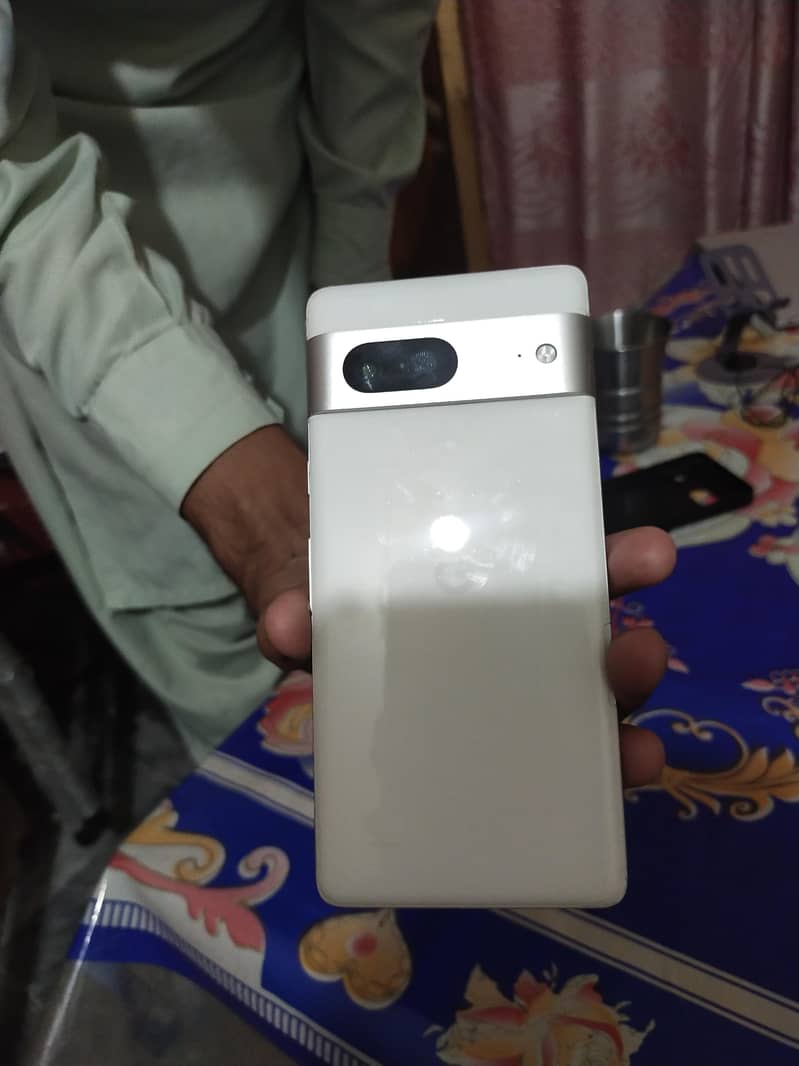 Google Pixel 7 0