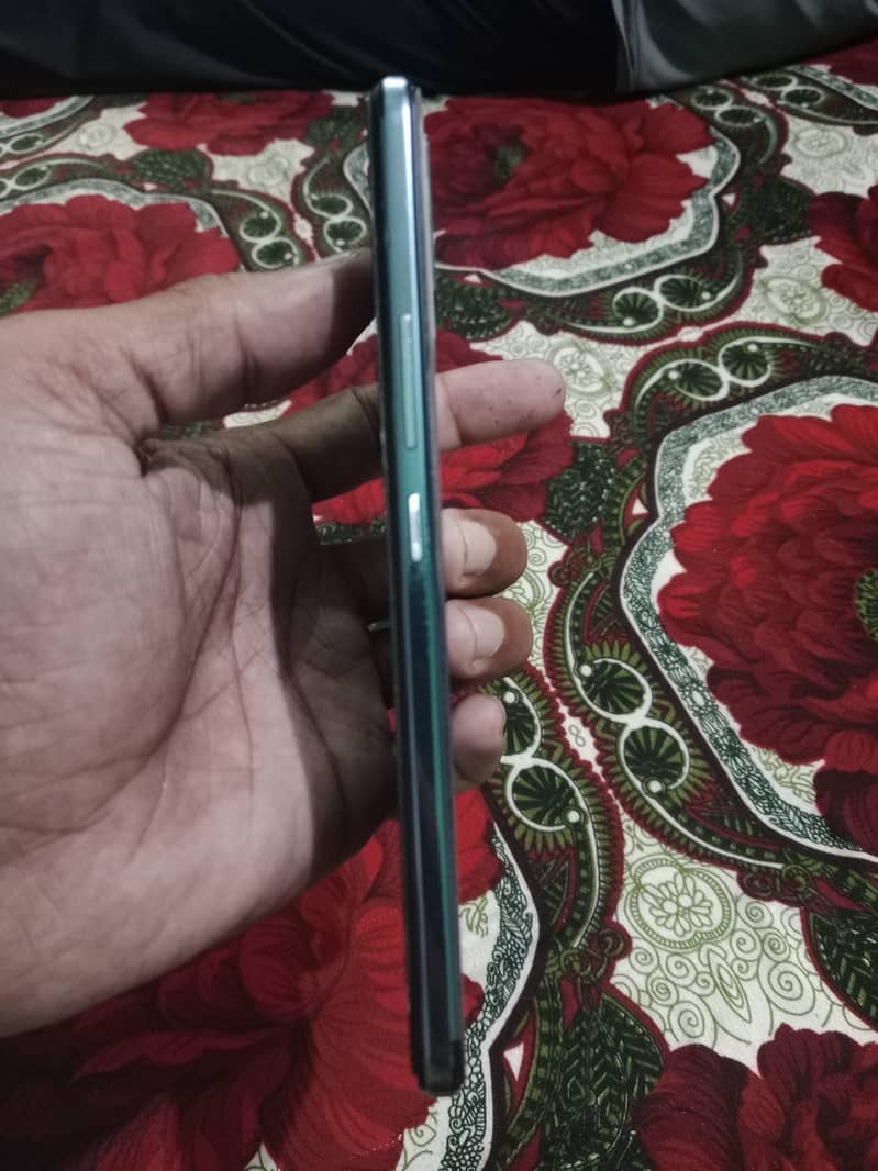 Vivo V21e 2