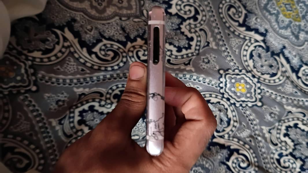 Samsung Mobile Note 9 1