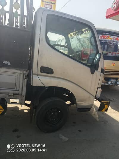 Toyota Dyna 1989 Open Body – 2800cc Diesel