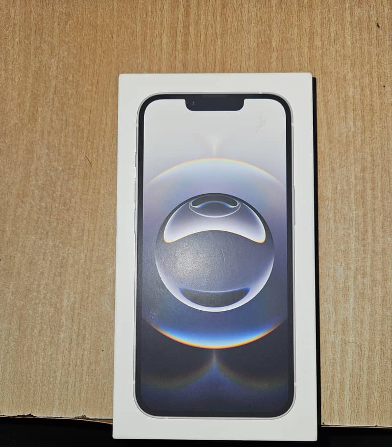 Apple iPhone 16e 0