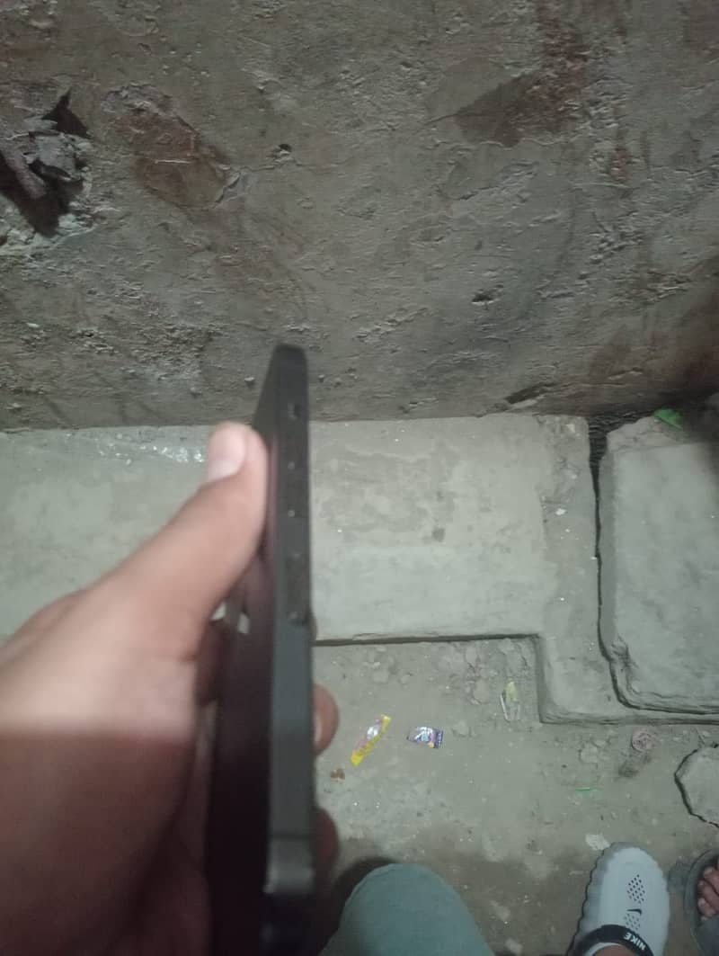 Apple iPhone 13 Pro 0