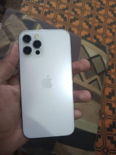 Apple iPhone 12 Pro