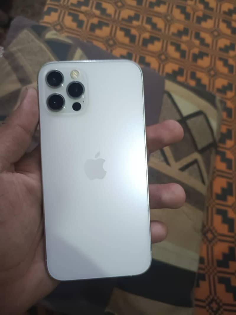 Apple iPhone 12 Pro 0