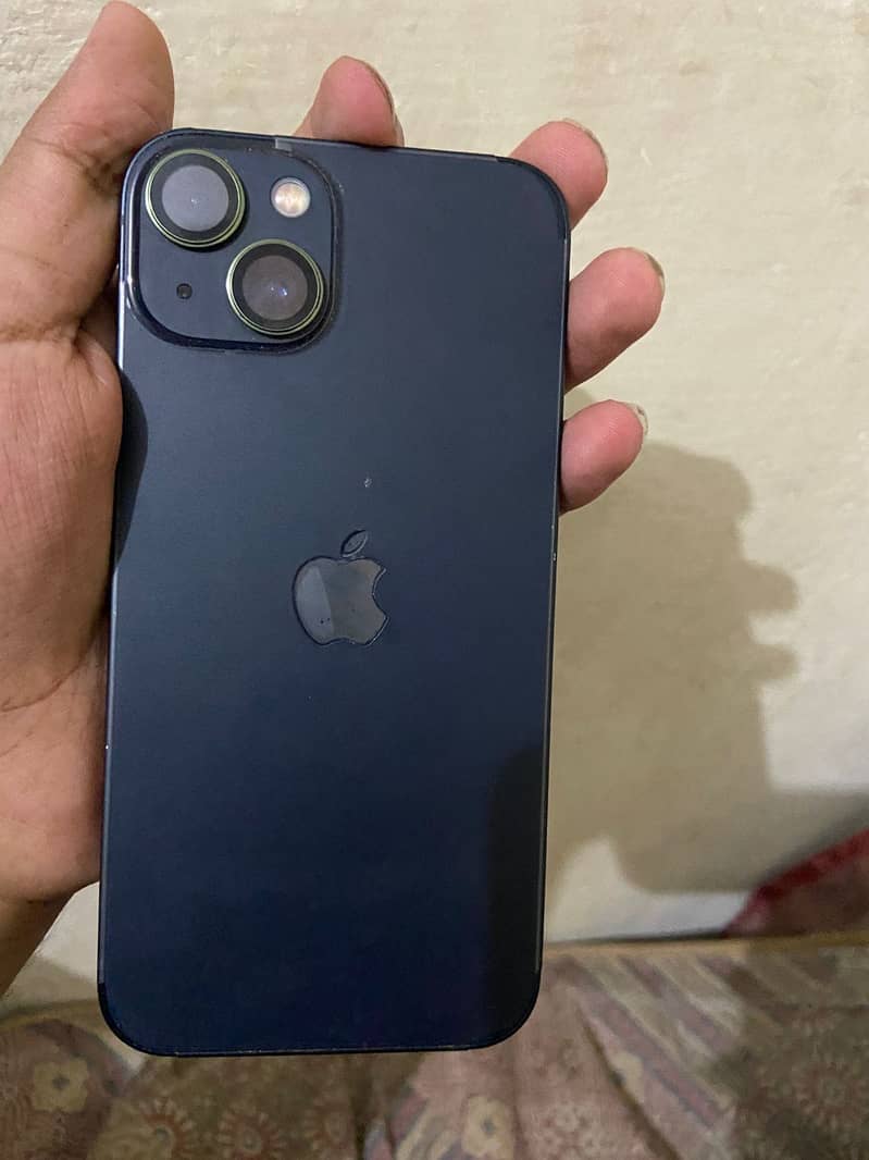 Apple iPhone 13 1