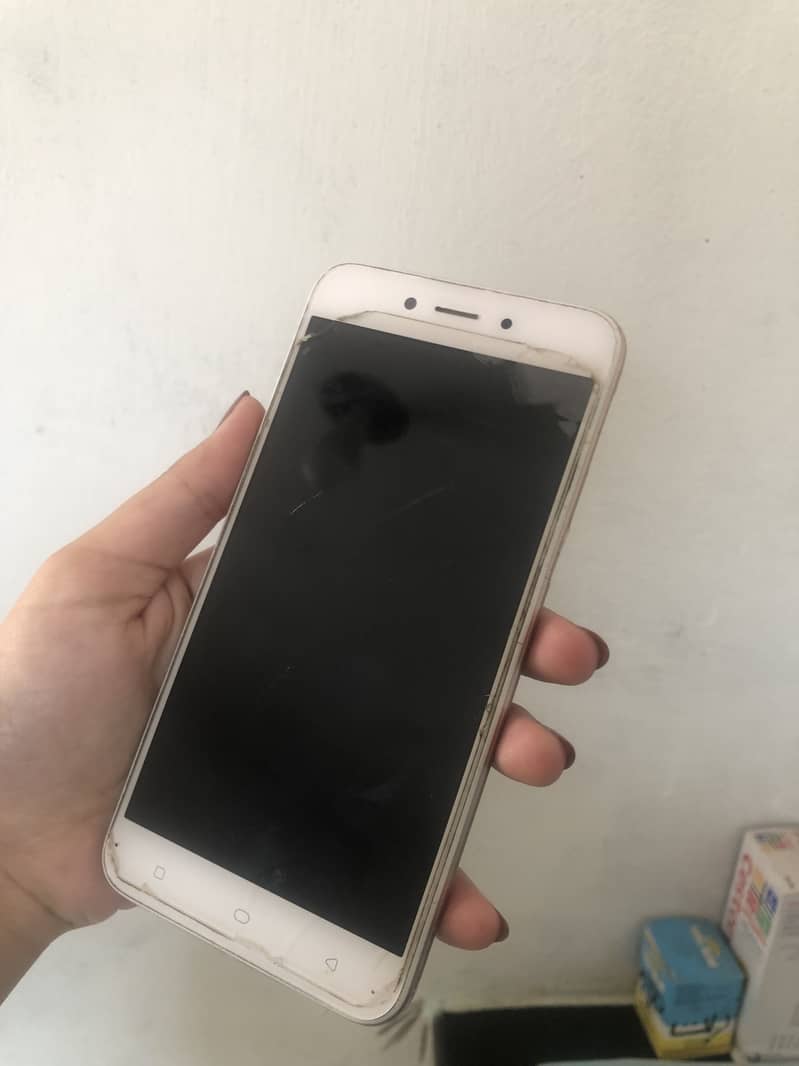 OPPO A71 5