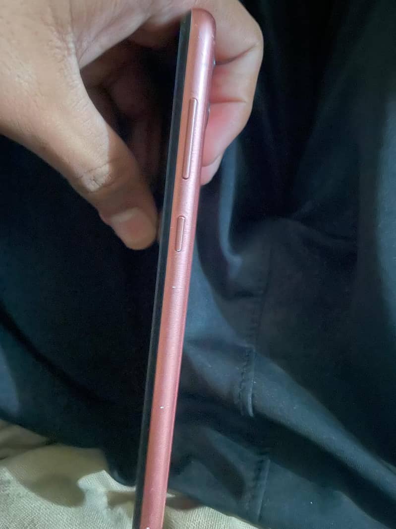Samsung Mobile A04 3
